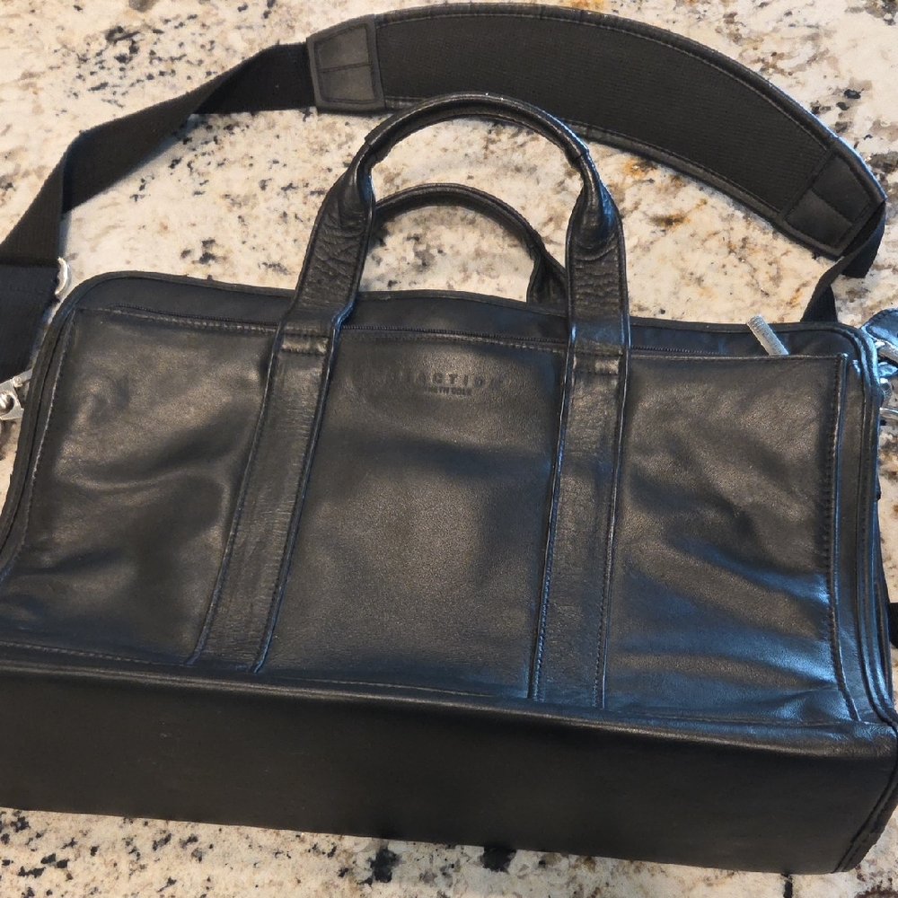 Black Leather Men's Bag